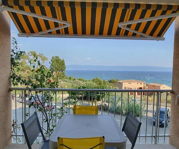 Beau Studio Plage De Marinella - St Coralia