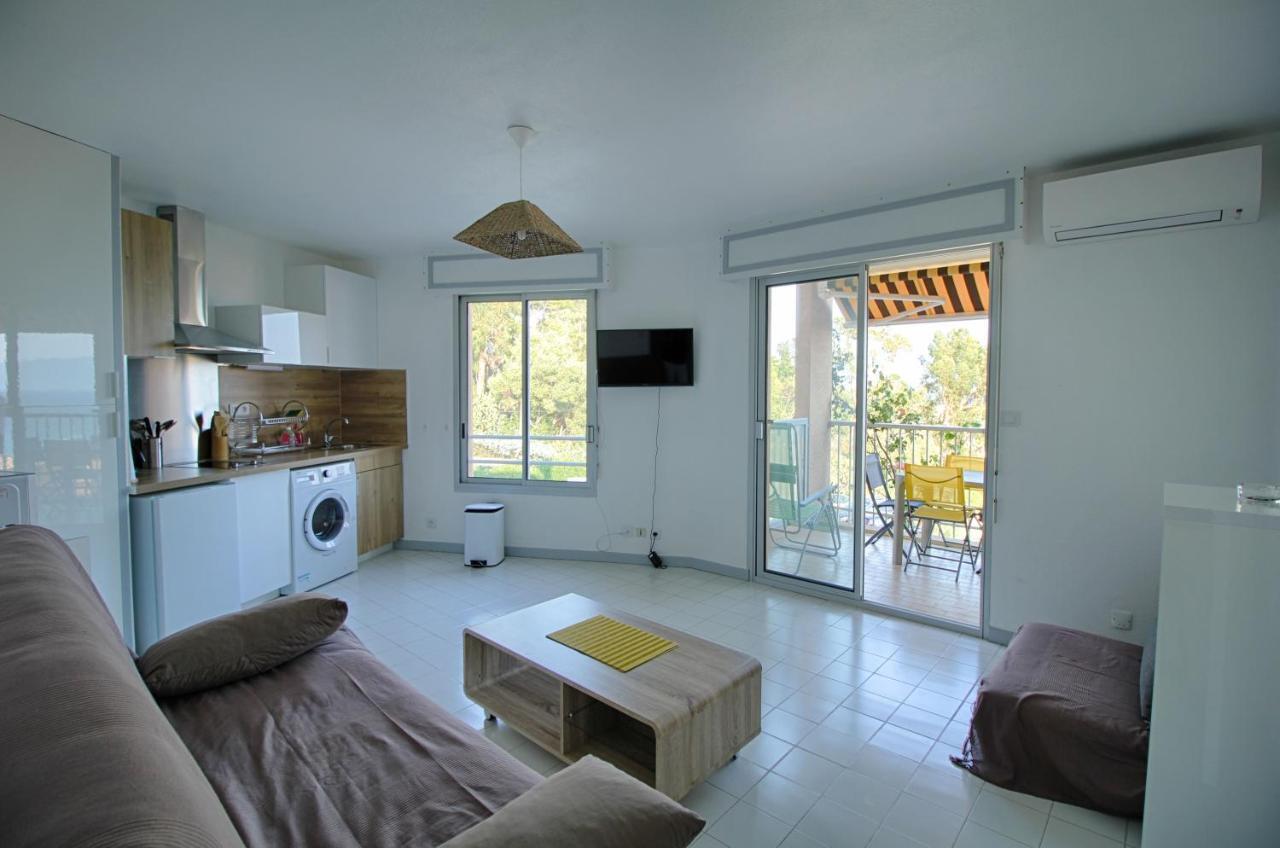 Appartement Beau Studio Plage De Marinella - St Coralia *